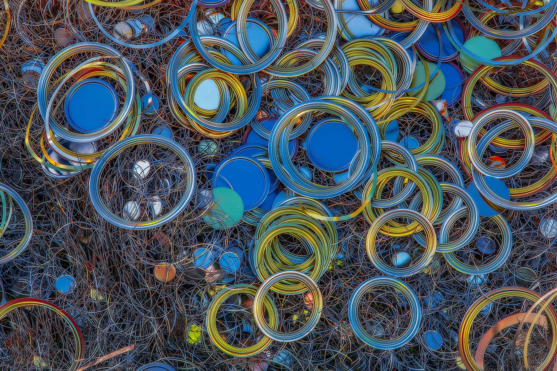 fine art recycling oud ijzer blik hergebruik afval
